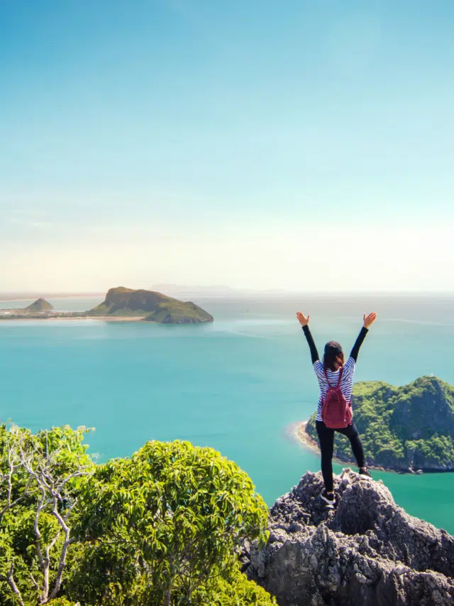 12 Awesome Ways to Get Paid to Travel