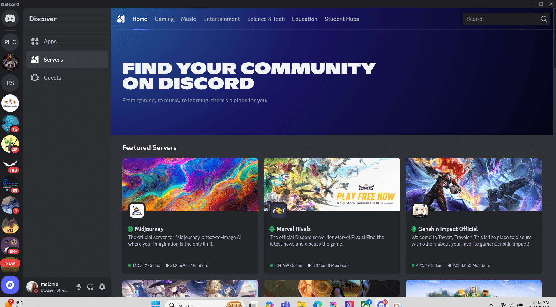 Screenshot showing where to find public Discord servers on the Discord app. 
