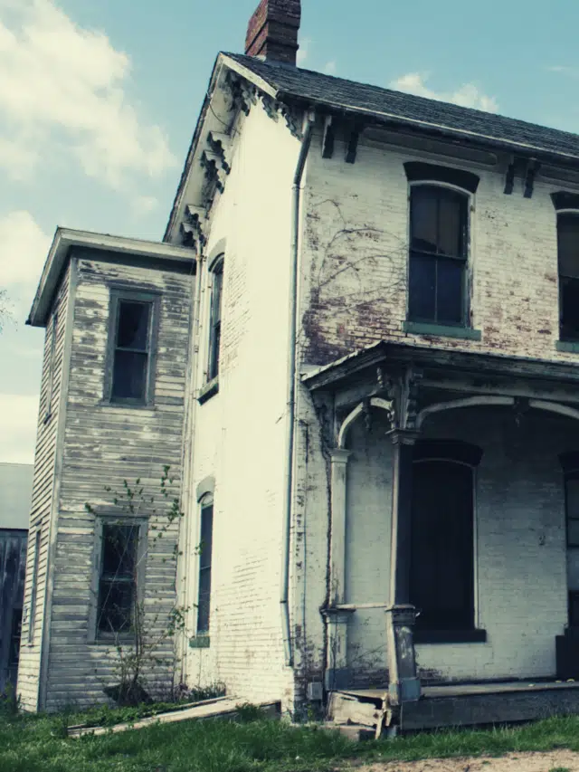 Landlords Share Their Most Terrifying Rental Horror Stories