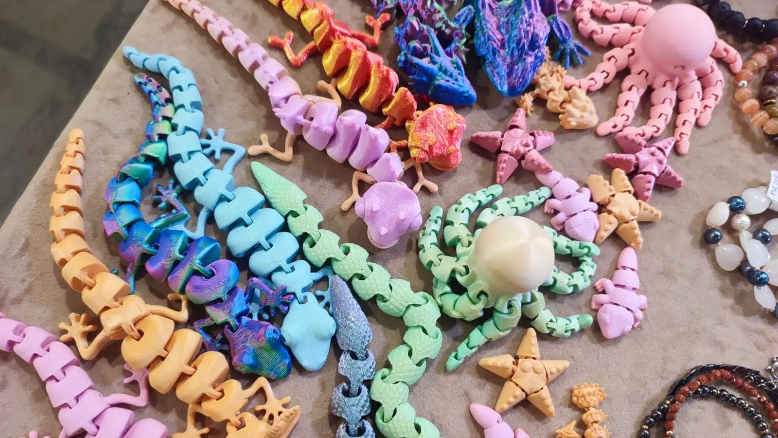 A variety of toys made from a 3d printer.