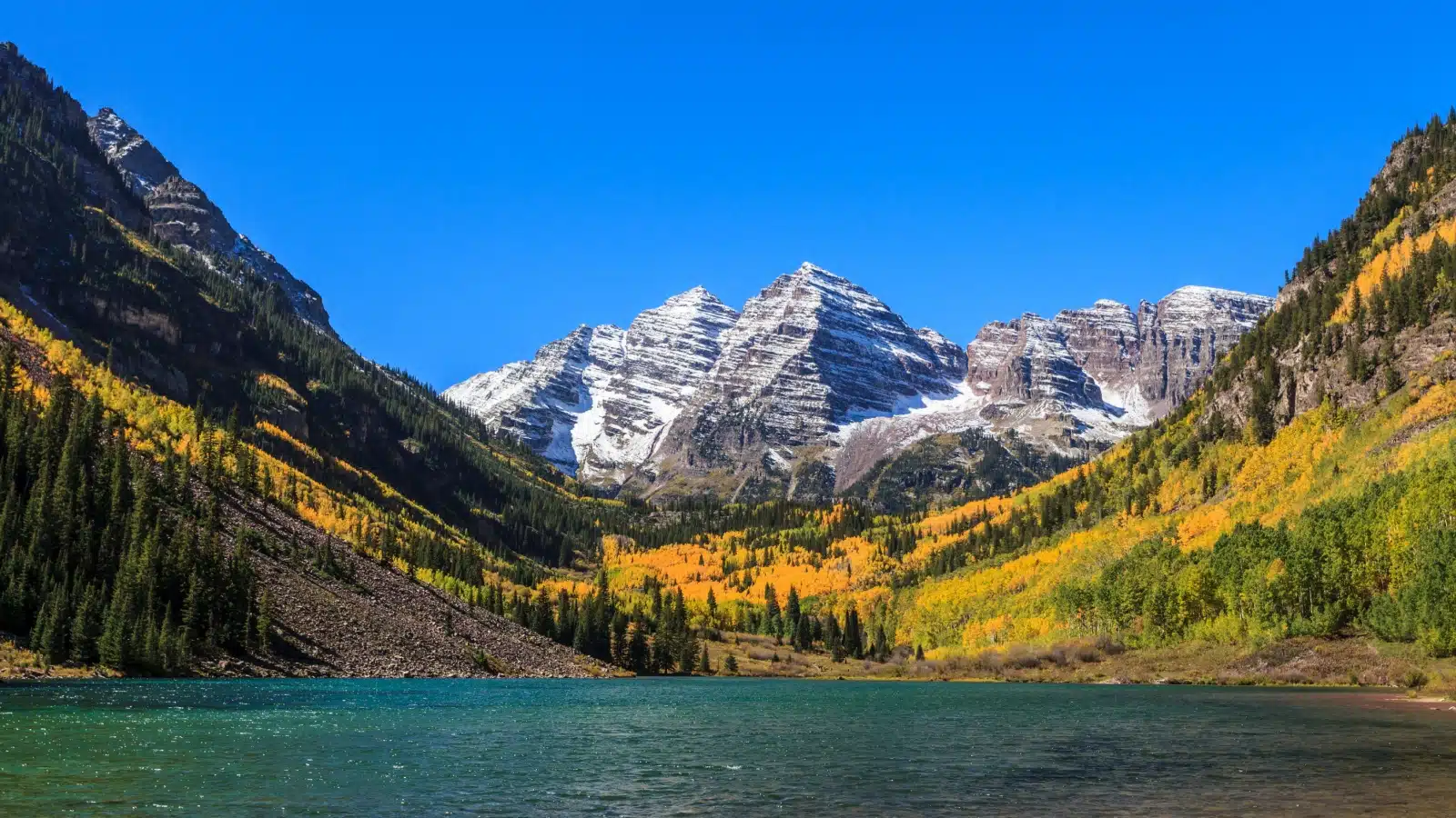 The iconic hiking location Maroon Bells near Aspen in the fall.