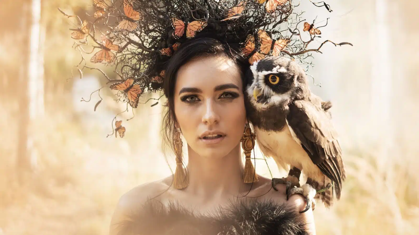 Artistic portrait representing a Pagan goddess.