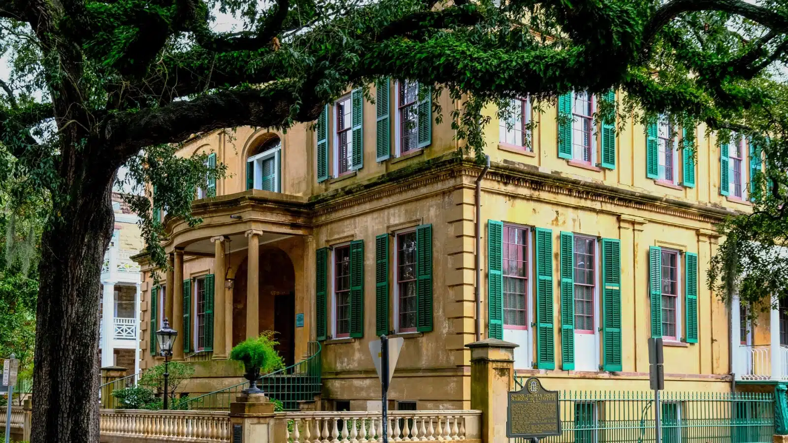 The Owens-Thomas House & Slave Quarters in Savannah, GA.